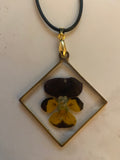 Collier Carré