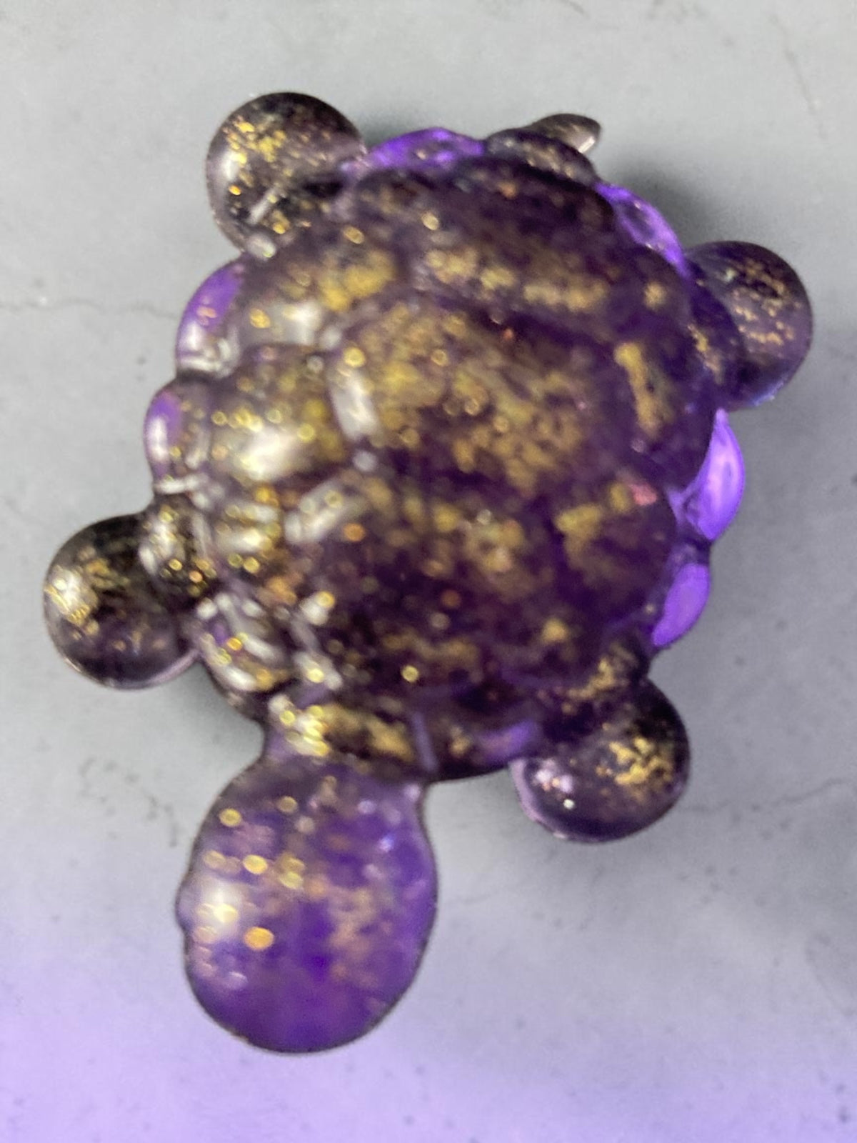 Mini Tortue Violette Pailletée Or